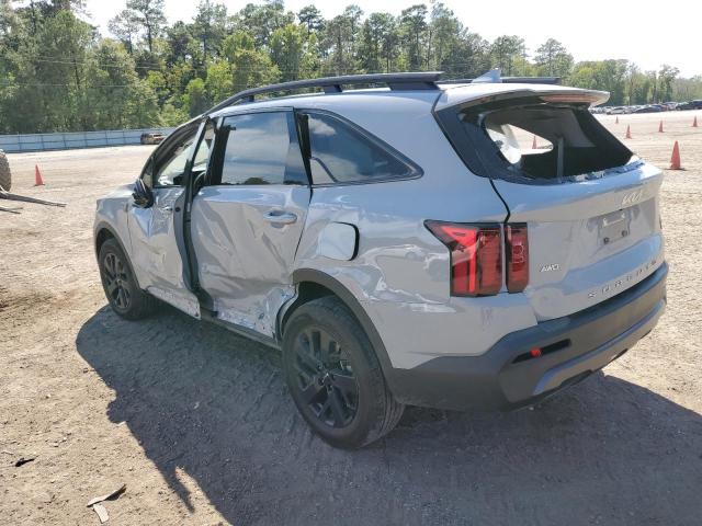 5XYRLDLCXNG150601 - 2022 KIA SORENTO S GRAY photo 2