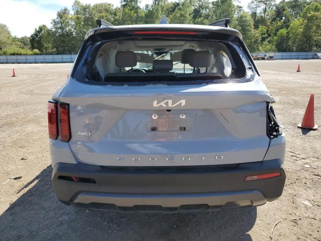 5XYRLDLCXNG150601 - 2022 KIA SORENTO S GRAY photo 6