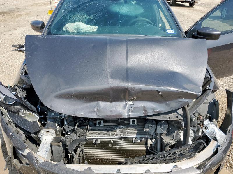 1C3CDFBB3GD578877 - 2016 DODGE DART SXT SILVER photo 11