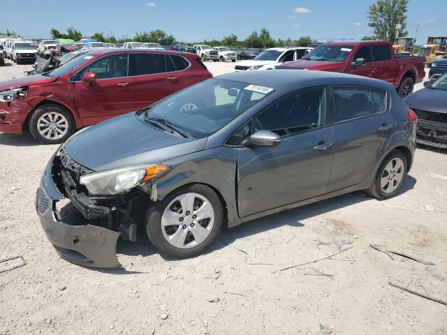 2016 KIA FORTE LX, 