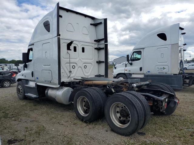 3AKJGLBG6GSHT7062 - 2016 FREIGHTLINER CASCADIA 1 WHITE photo 3