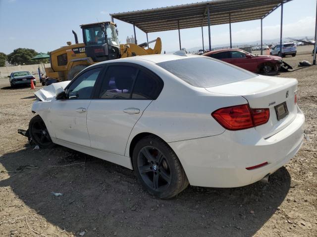 WBA3C3C52DF982269 - 2013 BMW 320 I XDRIVE WHITE photo 2