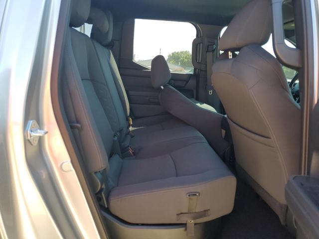3TYLB5JN0RT051401 - 2024 TOYOTA TACOMA DOUBLE CAB SILVER photo 10