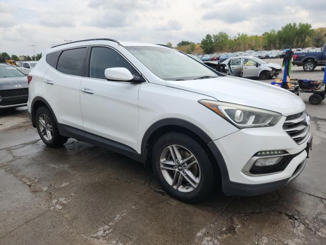 5NMZU3LB6HH015480 - 2017 HYUNDAI SANTA FE S أبيض صورة 4