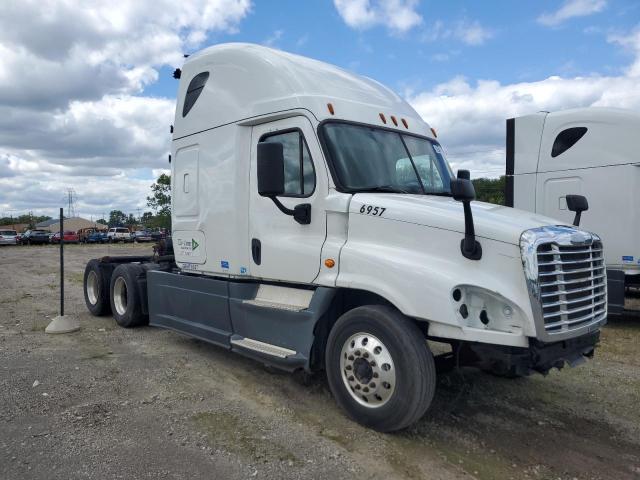 2016 FREIGHTLINER CASCADIA 1, 