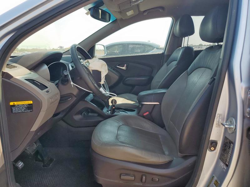 KM8JU3ACXCU508830 - 2012 HYUNDAI TUCSON GLS SILVER photo 7