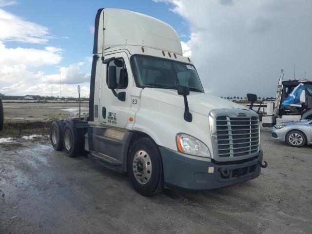2018 FREIGHTLINER CASCADIA 1, 