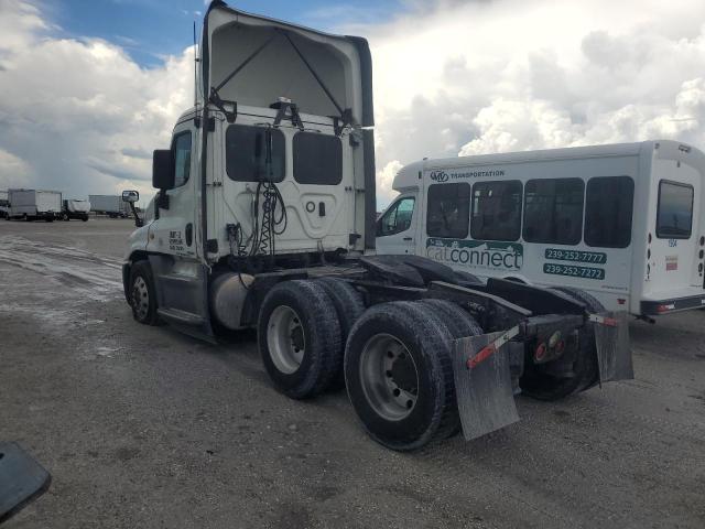 1FUJGEDR3JLJK3581 - 2018 FREIGHTLINER CASCADIA 1 Ақ фото 3
