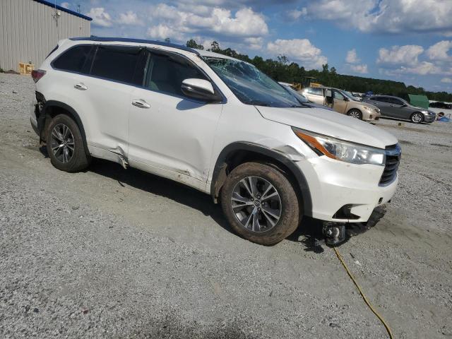 5TDJKRFH3GS328066 - 2016 TOYOTA HIGHLANDER XLE Blanc photo 4