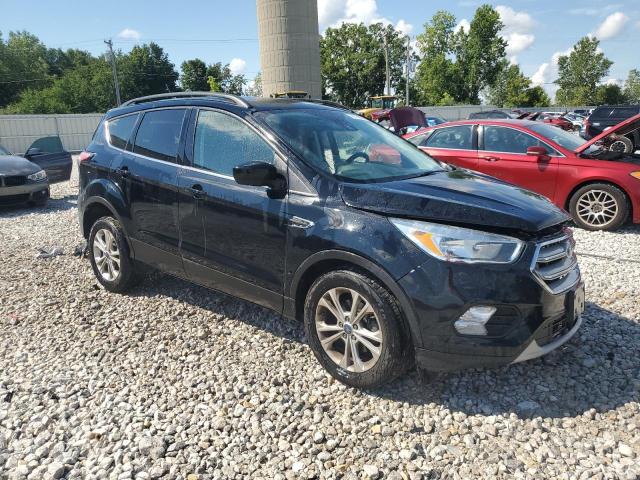 1FMCU0GD9JUA74422 - 2018 FORD ESCAPE SE Negro foto 4