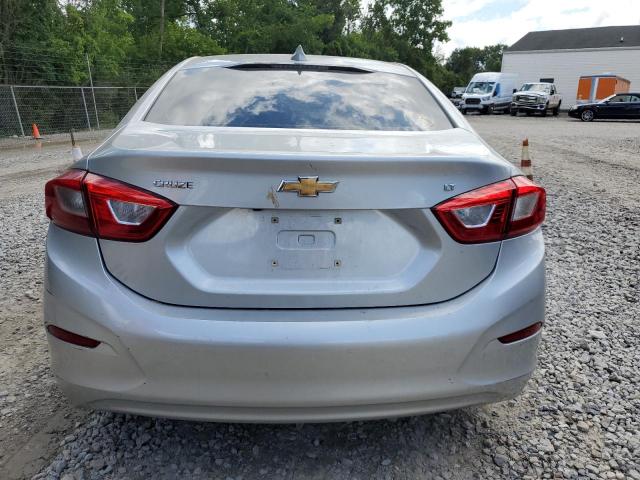 1G1BE5SM7J7123710 - 2018 CHEVROLET CRUZE LT 银色 照片 6