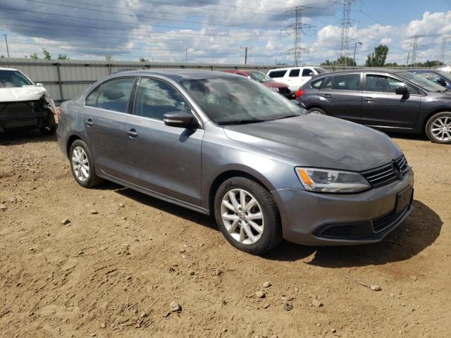 3VWD07AJ7EM289641 - 2014 VOLKSWAGEN JETTA SE GRAY photo 4