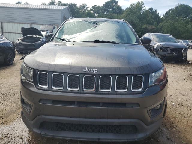 3C4NJCBB9HT632965 - 2017 JEEP COMPASS LATITUDE Серый фото 5