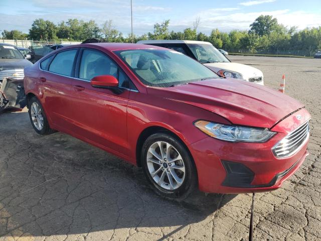 3FA6P0HD6LR124152 - 2020 FORD FUSION SE RED photo 4