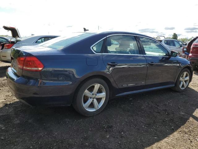 1VWBH7A38CC071482 - 2012 VOLKSWAGEN PASSAT SE BLUE photo 3