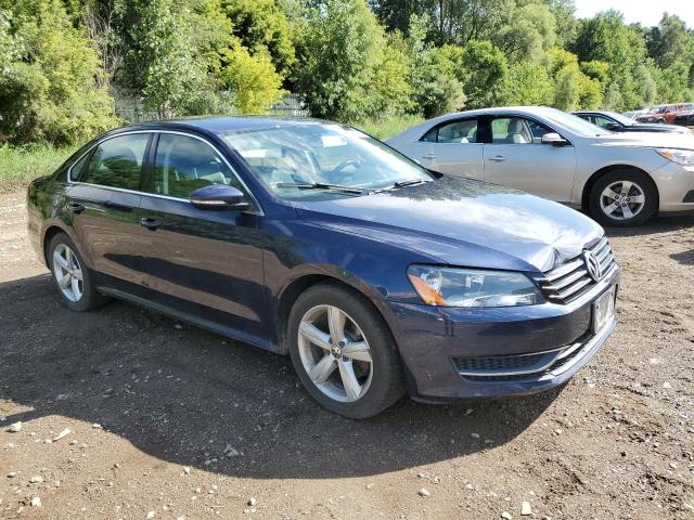 1VWBH7A38CC071482 - 2012 VOLKSWAGEN PASSAT SE BLUE photo 4