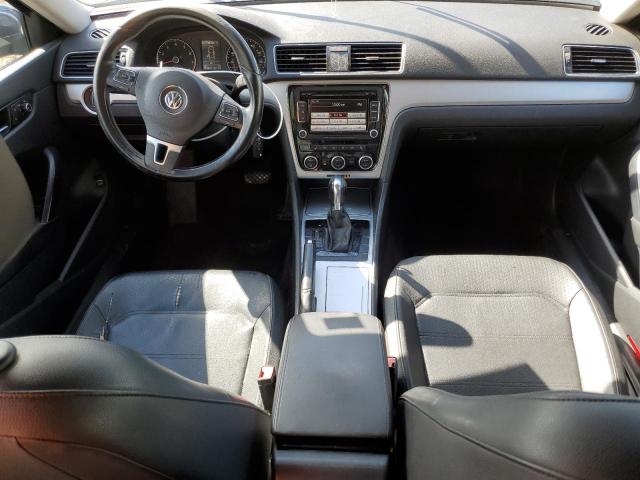 1VWBH7A38CC071482 - 2012 VOLKSWAGEN PASSAT SE BLUE photo 8