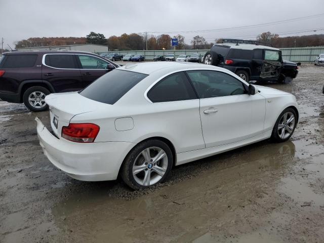 WBAUP7C54DVP25393 - 2013 BMW 128 I WHITE photo 3