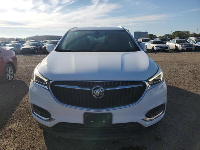 5GAEVAKW7JJ141045 - 2018 BUICK ENCLAVE ESSENCE WHITE photo 5