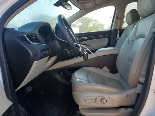 5GAEVAKW7JJ141045 - 2018 BUICK ENCLAVE ESSENCE WHITE photo 7