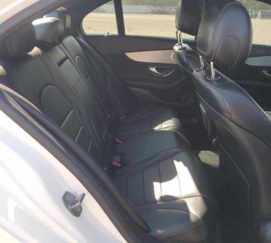 55SWF4KB4JU280683 - 2018 MERCEDES-BENZ C 300 4MATIC WHITE photo 10