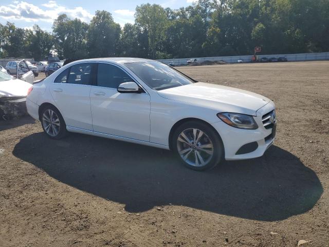 55SWF4KB4JU280683 - 2018 MERCEDES-BENZ C 300 4MATIC WHITE photo 4