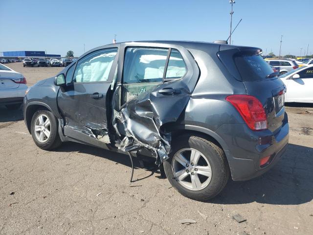 3GNCJKSB2LL134768 - 2020 CHEVROLET TRAX LS GRAY photo 2