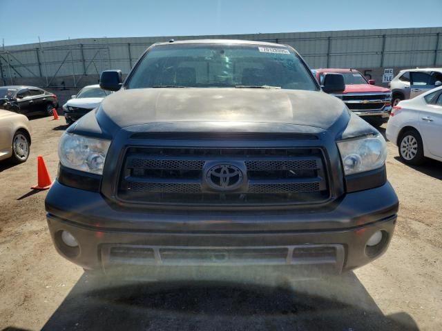 5TFUY5F16BX201130 - 2011 TOYOTA TUNDRA DOUBLE CAB SR5 BLACK photo 5