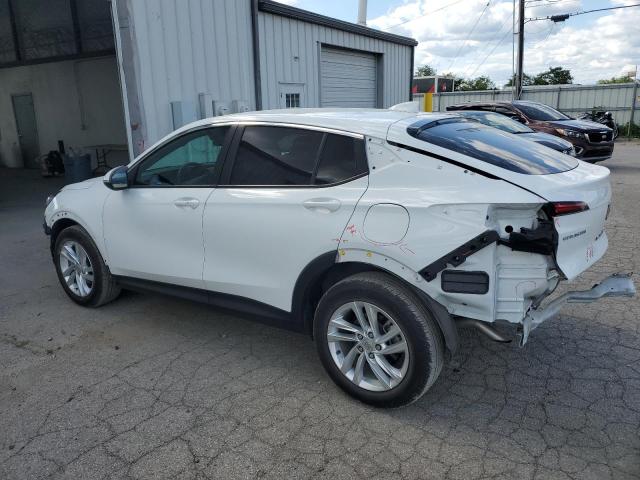 KL47LAE25RB220106 - 2024 BUICK ENVISTA PREFERRED Beyaz fotoğraf 2