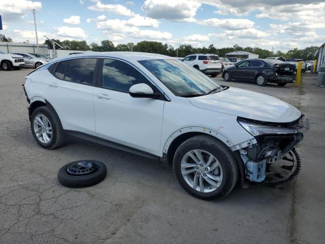 KL47LAE25RB220106 - 2024 BUICK ENVISTA PREFERRED Beyaz fotoğraf 4