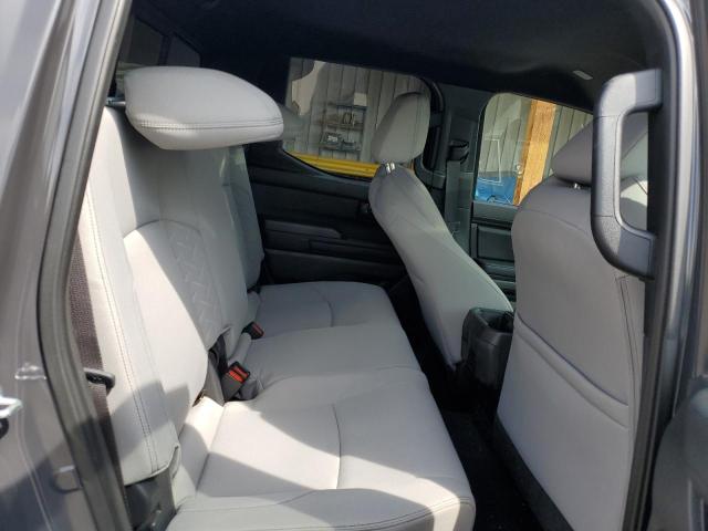 3TMLB5JN3SM122429 - 2025 TOYOTA TACOMA DOUBLE CAB رمادي صورة 10
