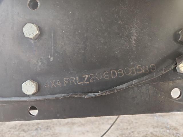 4X4FRLZ206D808589 - 2000 FOREST RIVER ROCKWOOD 8241 SS BEIGE photo 10