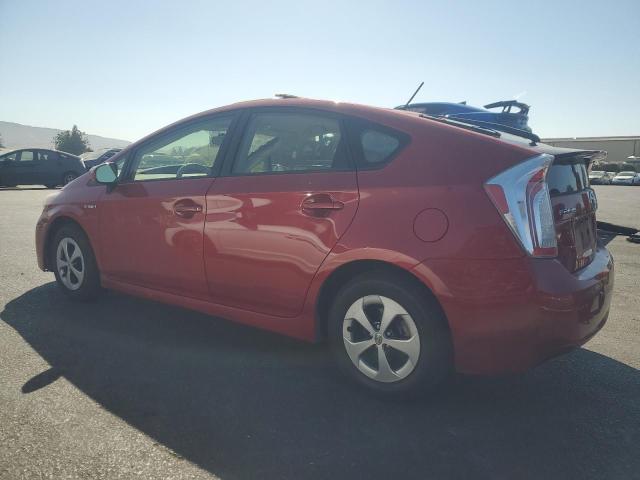 JTDKN3DU4E1773807 - 2014 TOYOTA PRIUS RED photo 2