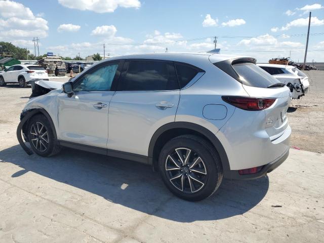 JM3KFADM8J0302672 - 2018 MAZDA CX-5 GRAND TOURING SILVER photo 2