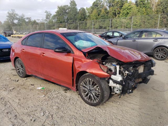 3KPF54AD4NE438572 - 2022 KIA FORTE GT LINE ORANGE photo 4