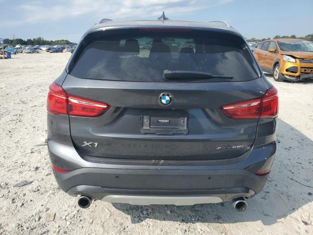 WBXJG9C02M5T91941 - 2021 BMW X1 XDRIVE28I Grau Foto 6