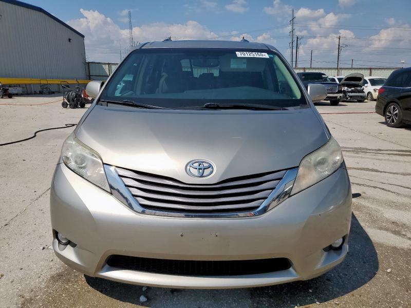 5TDYK3DC3GS727126 - 2016 TOYOTA SIENNA XLE TAN photo 5