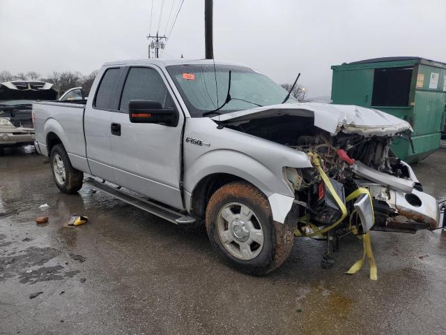 1FTFX1CFXBKD82640 - 2011 FORD F150 SUPER CAB SILVER photo 4