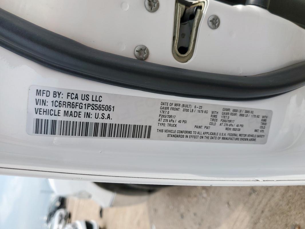 1C6RR6FG1PS565061 - 2023 RAM 1500 CLASS TRADESMAN Blanco foto 12