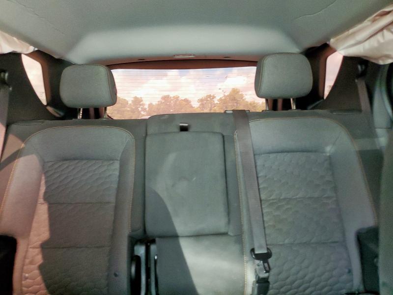 2GNAXJEV3J6221120 - 2018 CHEVROLET EQUINOX LT ვერცხლისფერი ფოტო 19