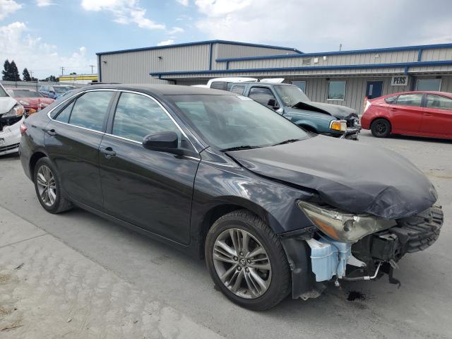 4T1BF1FK7GU199830 - 2016 TOYOTA CAMRY LE BLACK photo 4