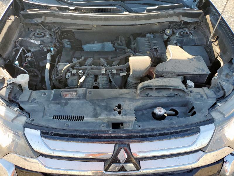 JA4AD2A38GZ000244 - 2016 MITSUBISHI OUTLANDER ES BLACK photo 11