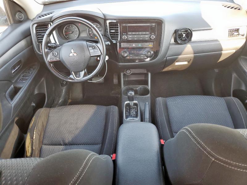 JA4AD2A38GZ000244 - 2016 MITSUBISHI OUTLANDER ES BLACK photo 8