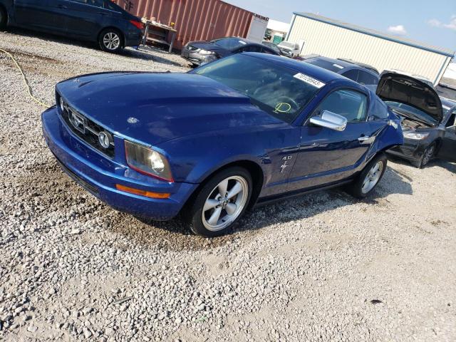 1ZVFT80N965228759 - 2006 FORD MUSTANG BLUE photo 1