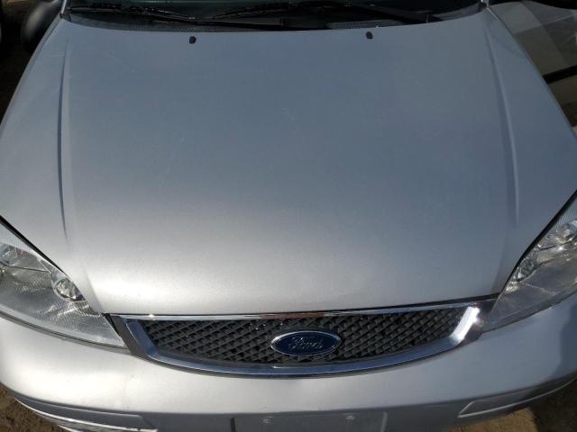 1FAFP34N56W101334 - 2006 FORD FOCUS ZX4 SILVER photo 11