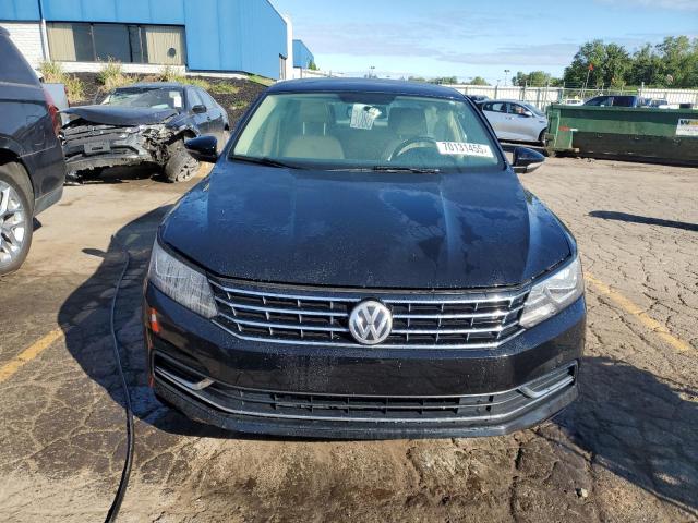 1VWBT7A32GC013663 - 2016 VOLKSWAGEN PASSAT SE შავი ფოტო 5