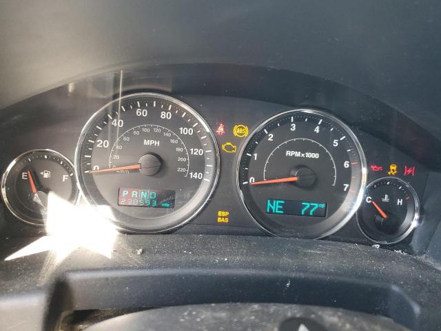 1J8HG48K57C646986 - 2007 JEEP COMMANDER Srebrny zdjęcie 9