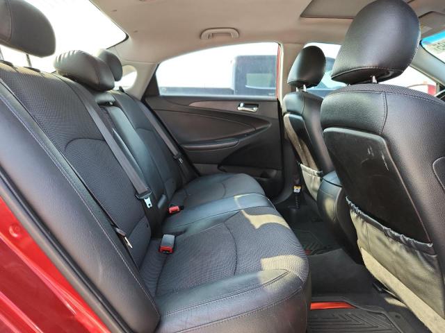 5NPEC4AC8DH711497 - 2013 HYUNDAI SONATA SE წითელი ფოტო 10