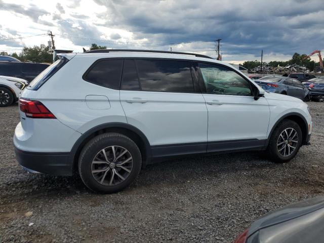 3VV0B7AX9MM014997 - 2021 VOLKSWAGEN TIGUAN S 白色 照片 3