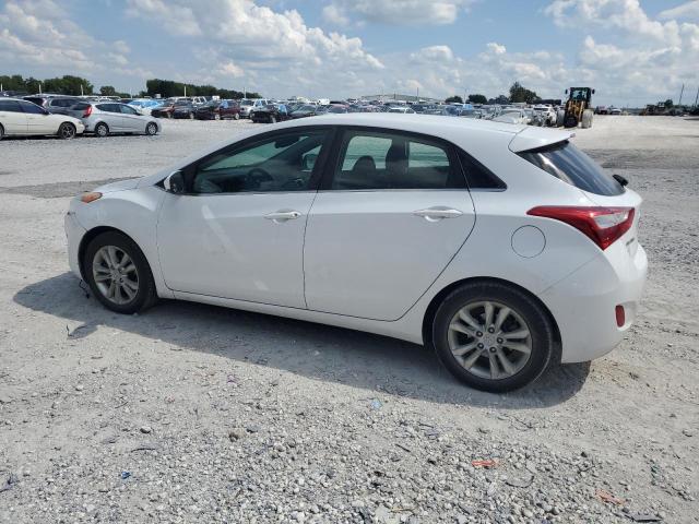 KMHD35LE8DU030368 - 2013 HYUNDAI ELANTRA GT WHITE photo 2